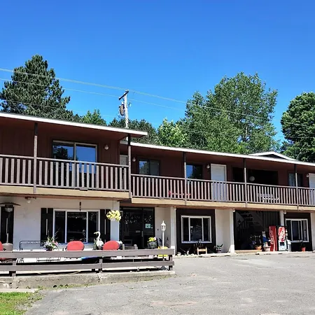 Lakeshore Motel Ice Lake
